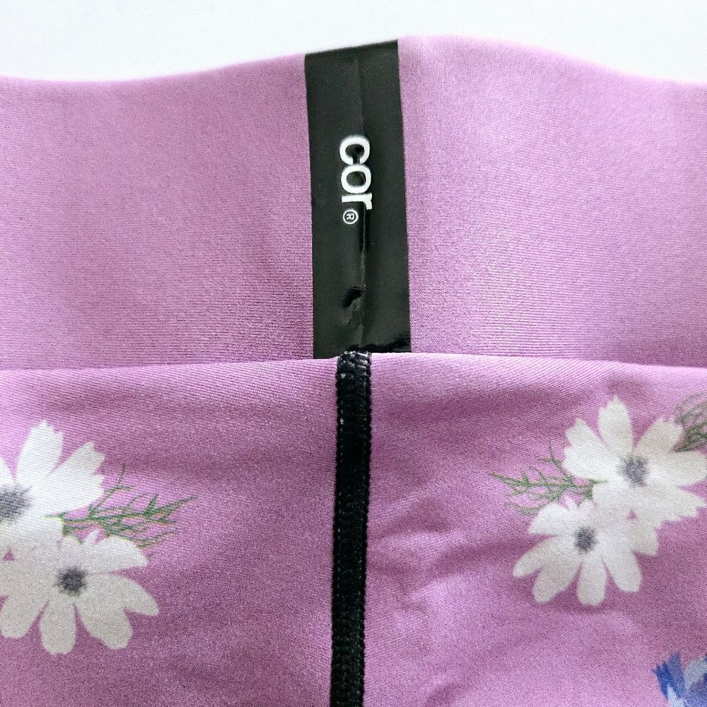 Ultracor Cor Leggings Size XS Purple Violet Floral Pattern Workout Leggings - Picture 9 of 11